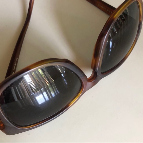 Benjamin Eyewear Designed in Los Angeles Made in Japan - Picture 5 of 5